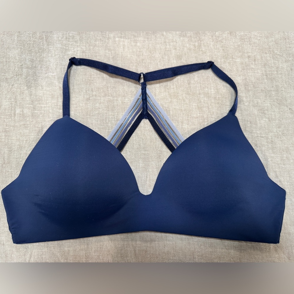 Victoria's Secret Navy Blue T-Shirt Lightly Lined Wireless Bra with Racer Back